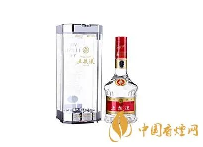 五粮液百年尖庄酒价格：一个百年酒庄的故事