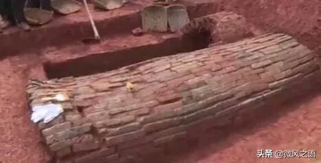 北宋古墓发现“过仙桥”，都说是震撼的爱情，怎么回事？