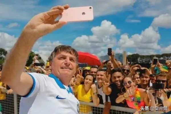 巴西总统确诊了,巴西会改变防疫政策吗?