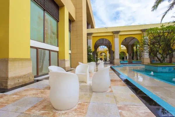 在收购酒店方面的项目时,是怎样评估价值的?