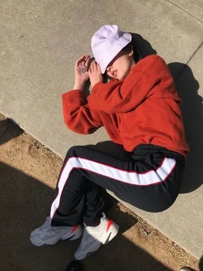 周冬雨说自己是烤鸭什么情况 现场画面曝光引众人大笑