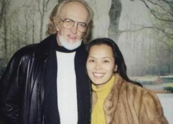 韦唯的婚姻内幕曝光 离婚时多次遭受生命威胁