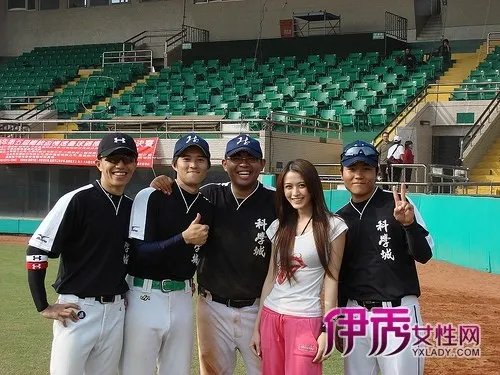 冯媛甄个人资料简介图片介绍