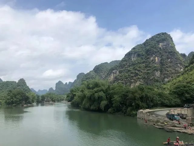 桂林阳朔一日游最佳路线（桂林阳朔三日游攻略）