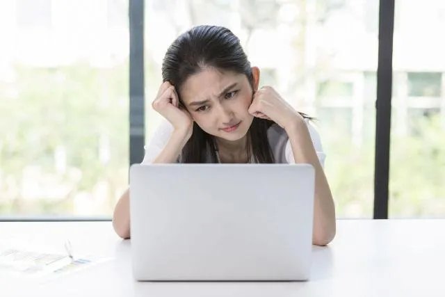 王者荣耀主播孤王，过度劳累猝死，你怎么看？