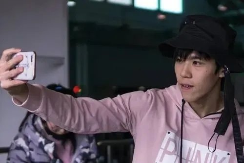 腾讯剧透识别和屏蔽专利公开,看剧时被弹幕剧透是什么体验?