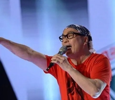 好声音钟伟强和张国荣比赛 前者直言不喜欢讲故事