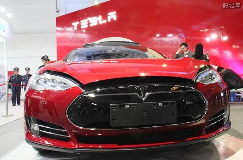 特斯拉维权女车主已被释放 事情得到调解了吗？