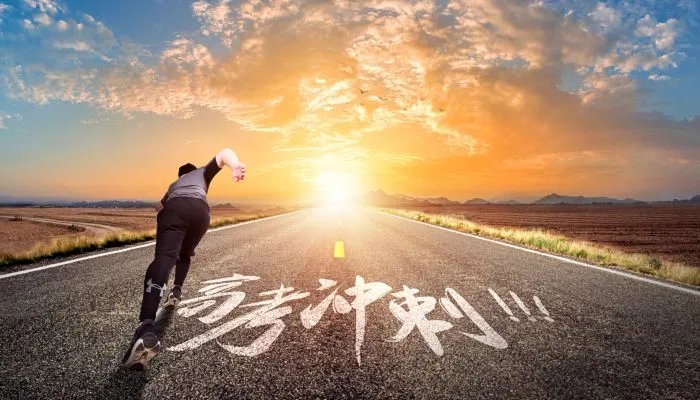 高考穿什么颜色衣服寓意好 高考当天穿什么衣服好