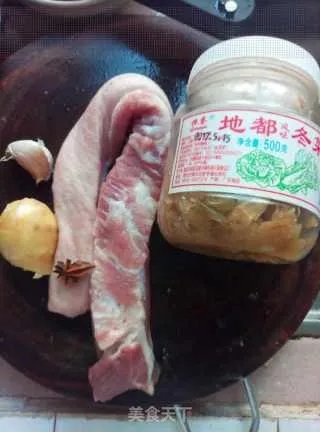 冬菜烧五花肉