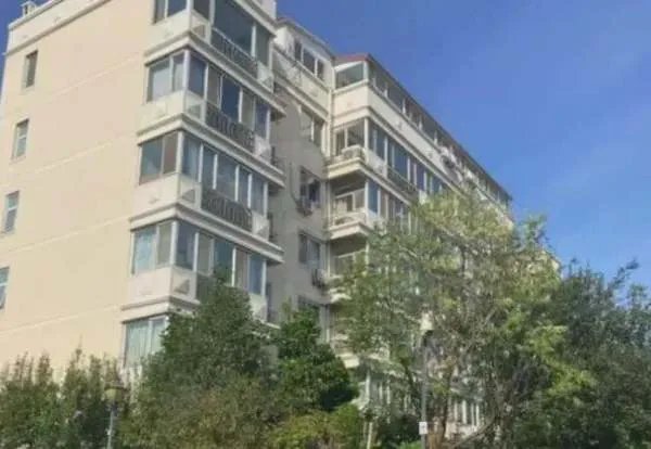 财政部原部长金人庆因家中失火去世,导致这起火灾的原因是什么?