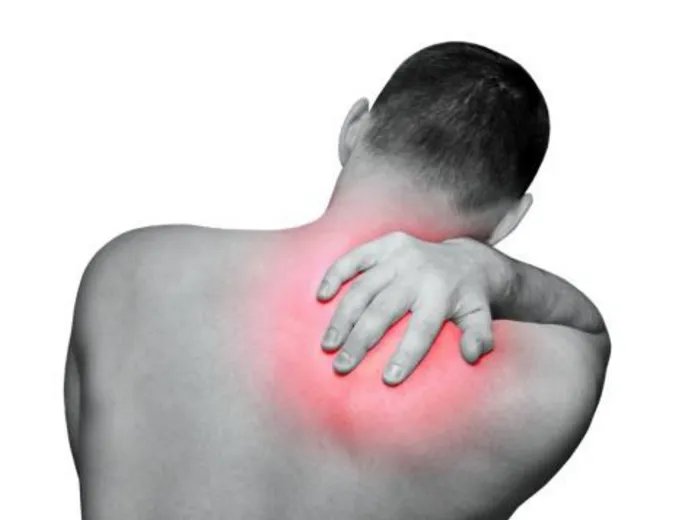 卧床玩手机致截瘫到底是怎么发生的呢？