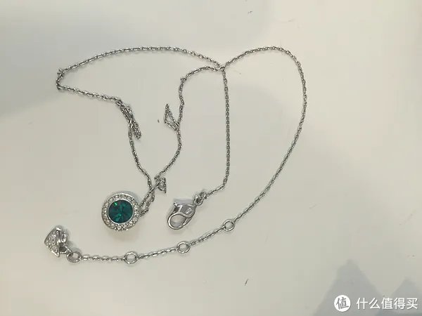 一个短脖女的项链世界——真人兽深度解毒