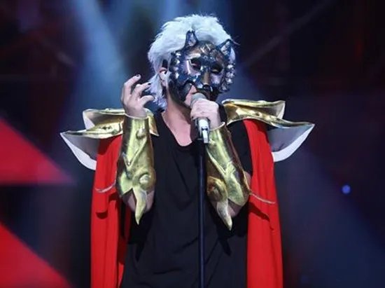 欧弟蒙面歌王图片曝光 不幸成首位出局歌手