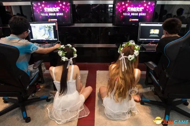 CJ2013：肉林大会宅男盛宴！妹纸近景特写图赏