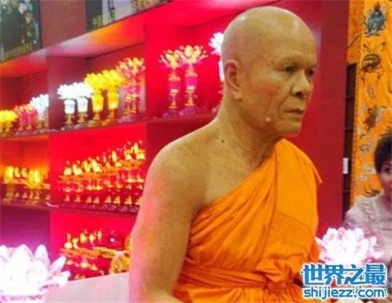 泰国肉身活佛历史悠久,更有大师还能长出毛发和指甲