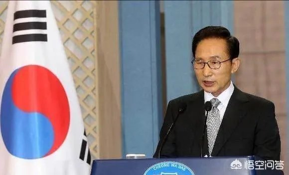 如何看待检方起诉李明博,并申请冻结其财产这件事?