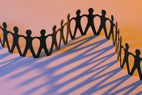 安徽出生人口4年下降47.6%,造成此现象的原因是什么?