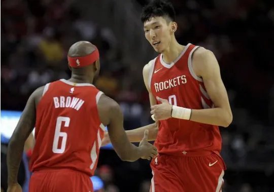 周琦再砍10分4篮板5封盖了吗？