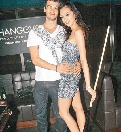 曝杰西卡和戴夫生活照 看看我们没看到的世界