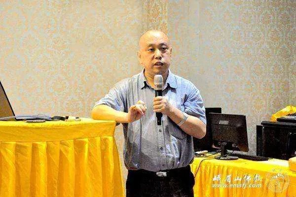 宁铂出家多年为什么又还俗了 宁铂现状最新消息