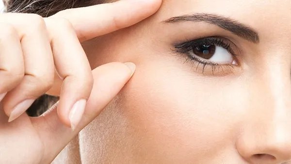 这么去除眼角皱纹