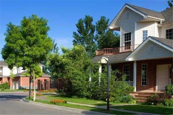 宁波一679万元别墅1元起拍,买拍卖房屋有啥隐藏风险吗?