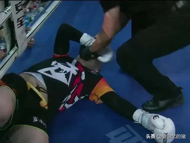 大战一龙，刘二狗惨遭对手两次KO，赛后哭着道歉。对此你怎么看？