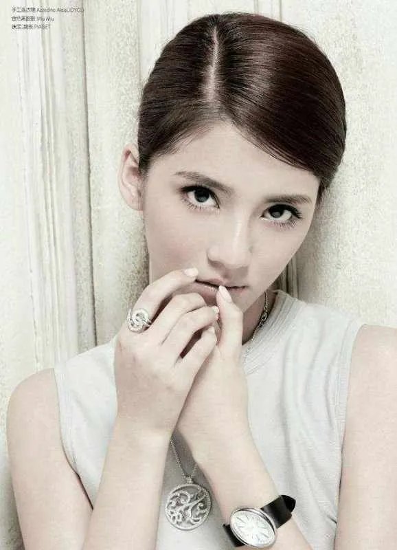 吴千语的家庭背景是多厉害？