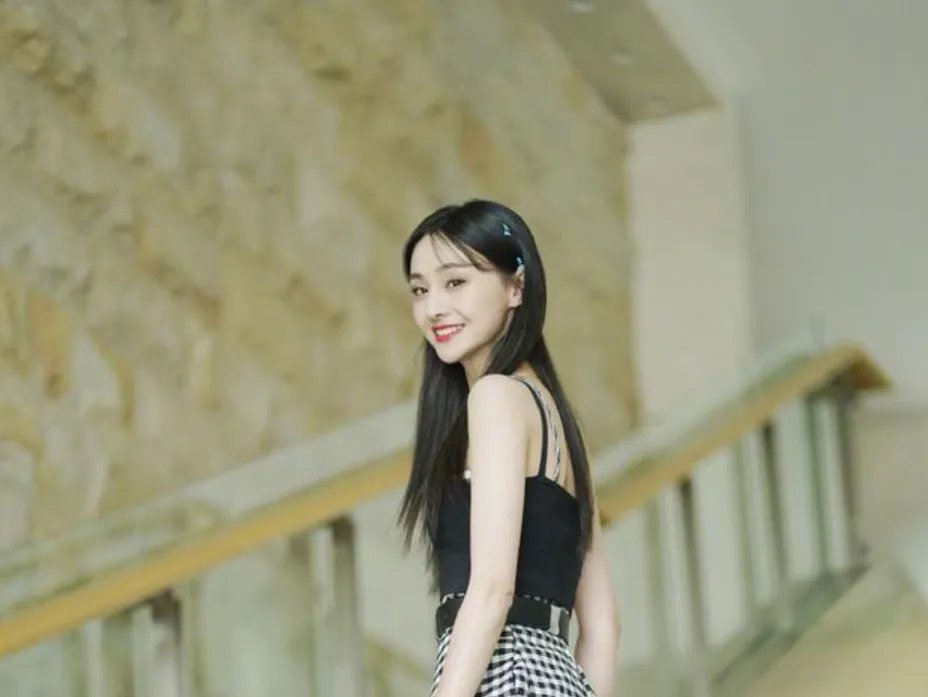 郑爽晒粉丝公益证书,郑爽还说了些什么?