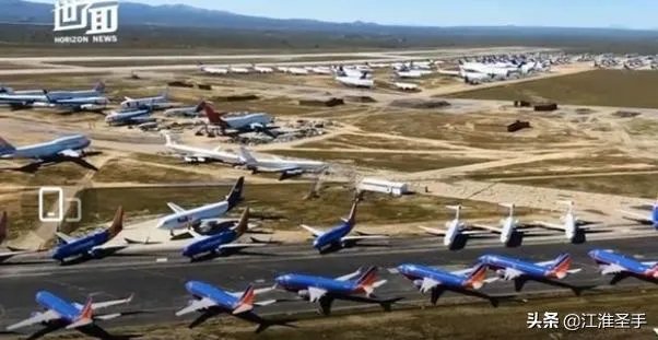 因疫情美国交通瘫痪,超400架飞机停满荒漠,堪称“飞机墓场”,如何评价?