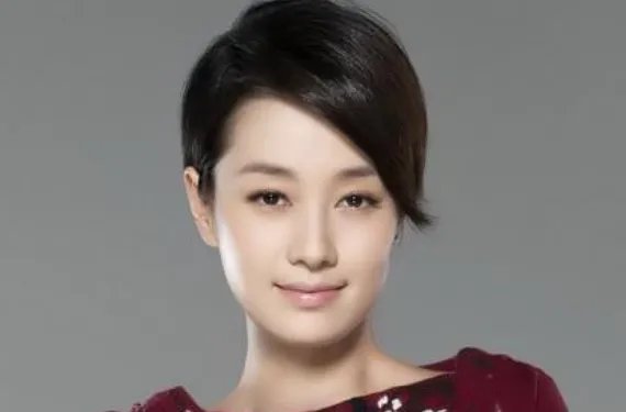 马伊琍离婚后首开工