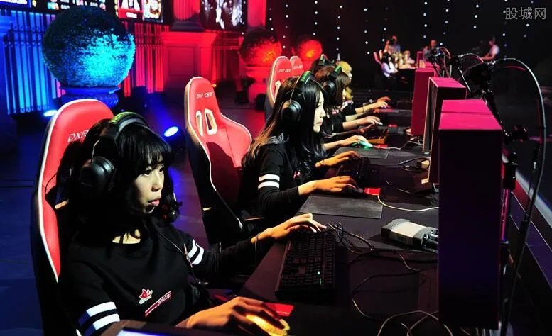 中国电竞人才缺口达50万 这个行业的工资高吗?