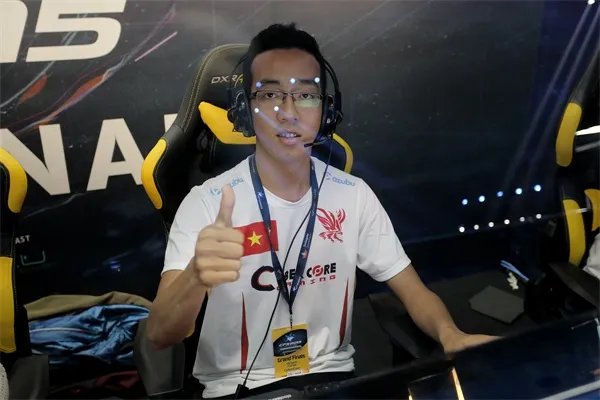 CFS2015世界总决赛开战 首日比赛精彩图集