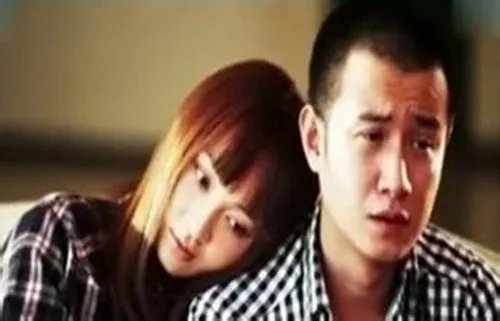 曝文章叫板媒体陪玩到底 背后想要护着谁呢？