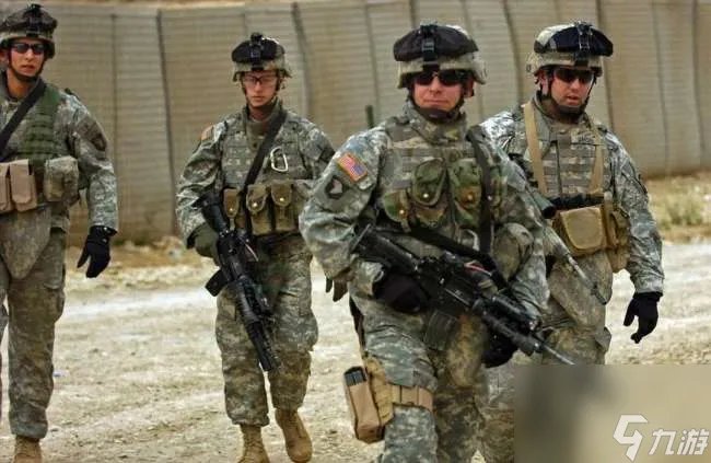 红色警戒2兵临城下3兵种介绍 游戏背景及各国特色兵种介绍