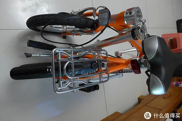 #乐骑天下# 公交通勤爱车：Langtu 狼途 14寸折叠车 开箱&后货架安装