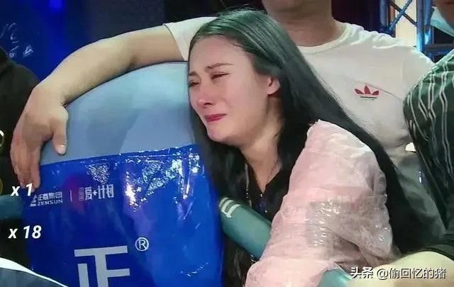 大战一龙，刘二狗惨遭对手两次KO，赛后哭着道歉。对此你怎么看？