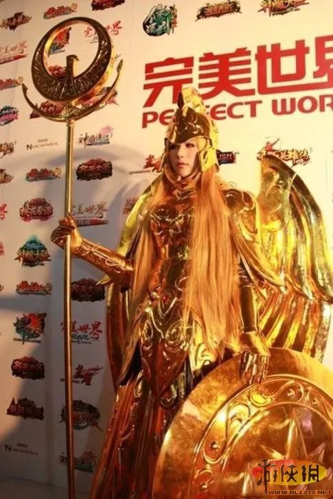 ChinaJoy2012:火爆露底的雅典娜扮演者遭解约