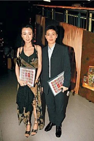 袁洁莹阮嘉欣7年同性密友遭抛弃 恋情浮出水面